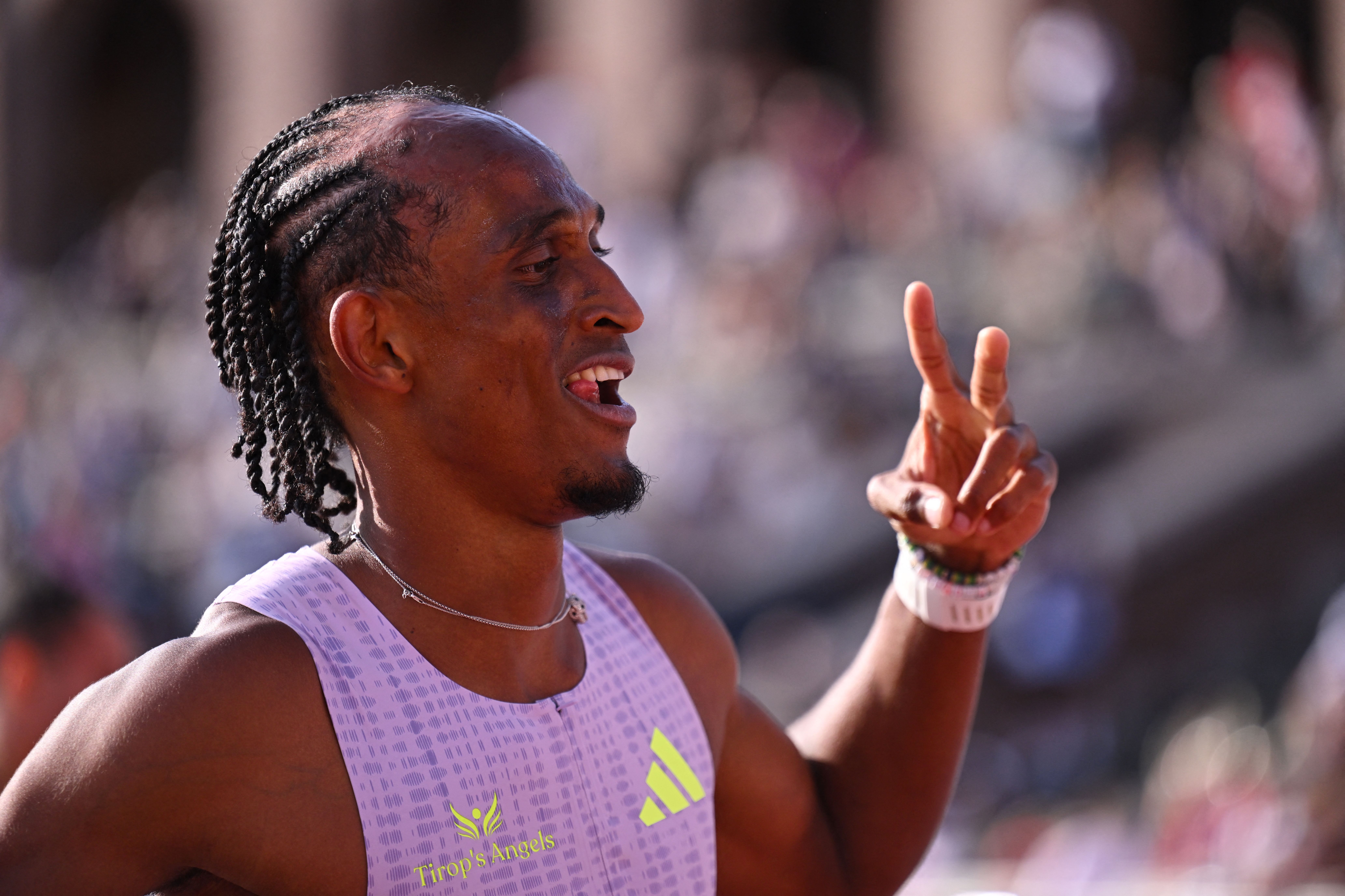 Alison dos Santos conquista medalha de ouro na etapa de Oslo da Diamond League