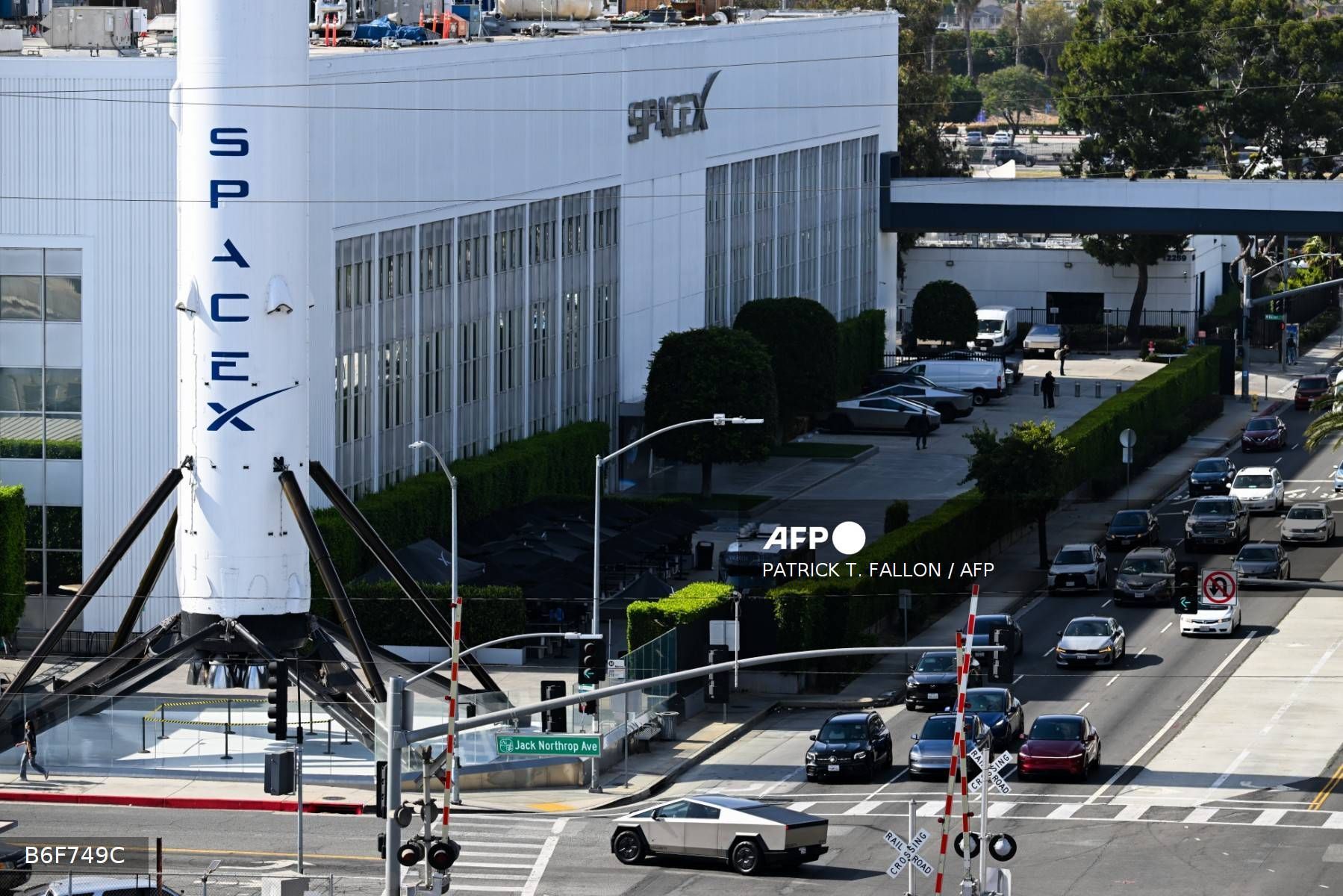 IPO de empresa de Elon Musk deve transformar 4 mil funcionários em milionários