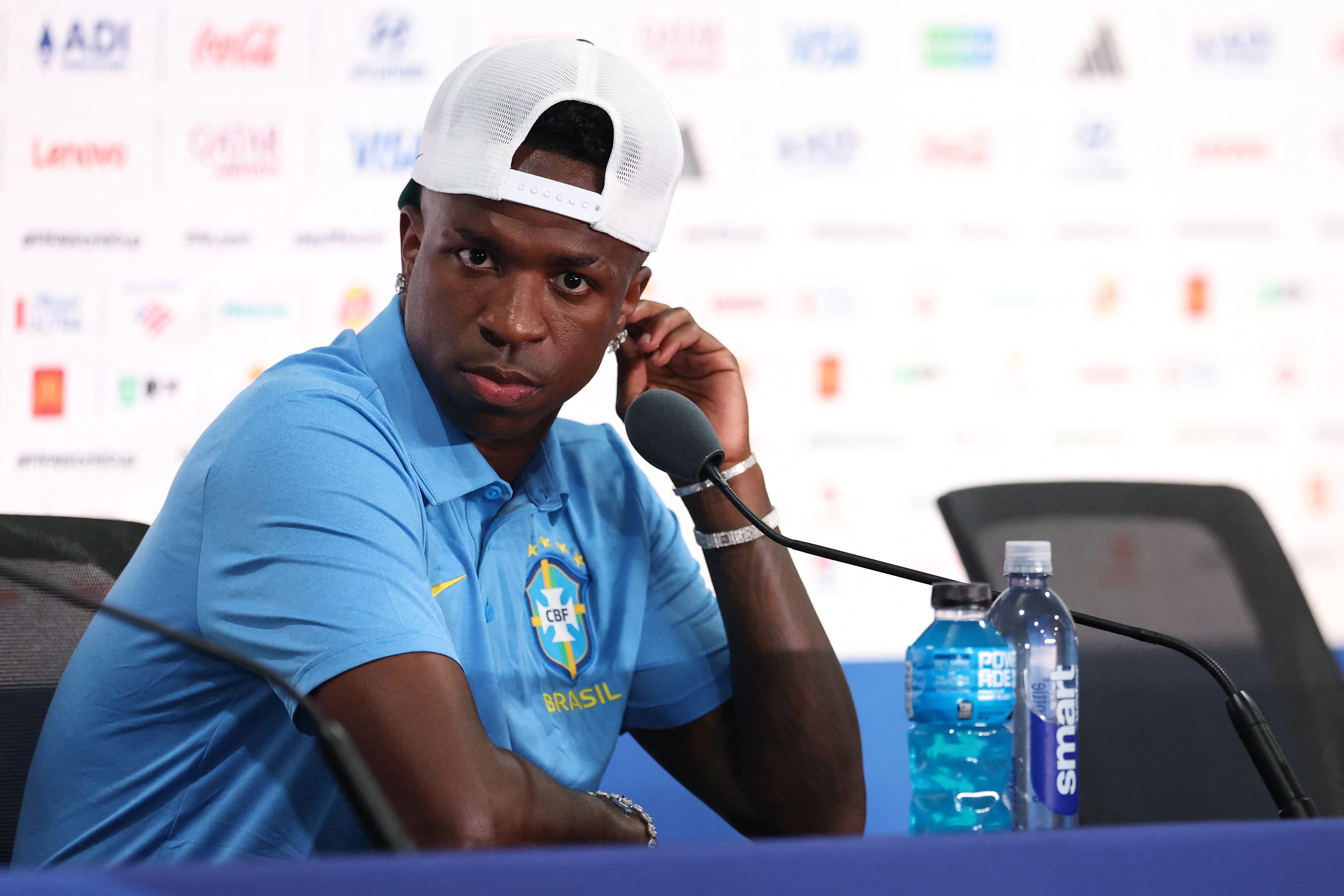 Fica ou não? Vini Jr. despista sobre futuro no Real Madrid