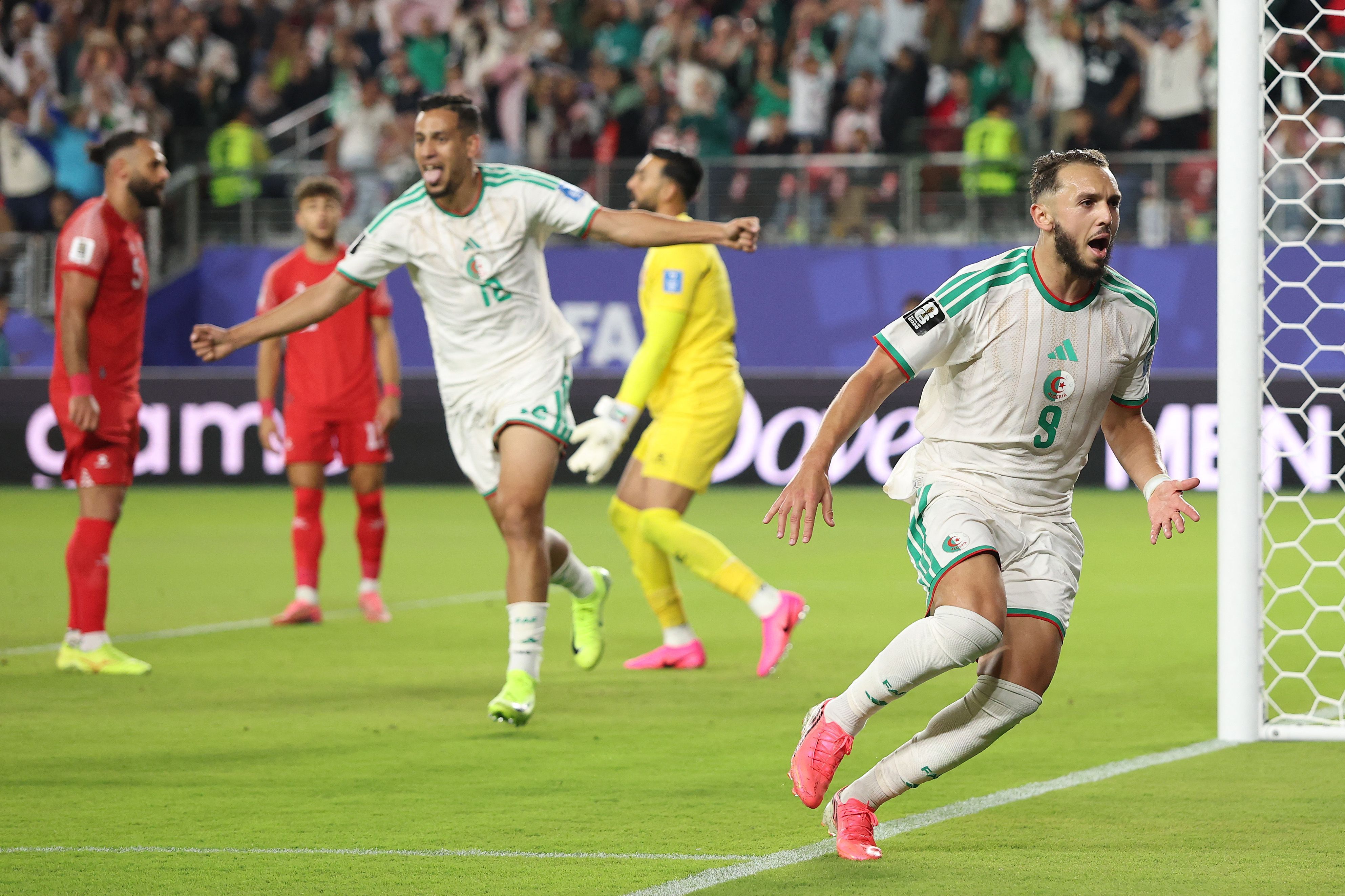 Argélia vira sobre a Jordânia e mantém sonho de avançar na Copa do Mundo
