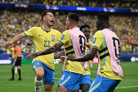 Gabriel Martinelli comemora gol da classificação do Brasil para oitavas de final da Copa do Mundo contra o Japão