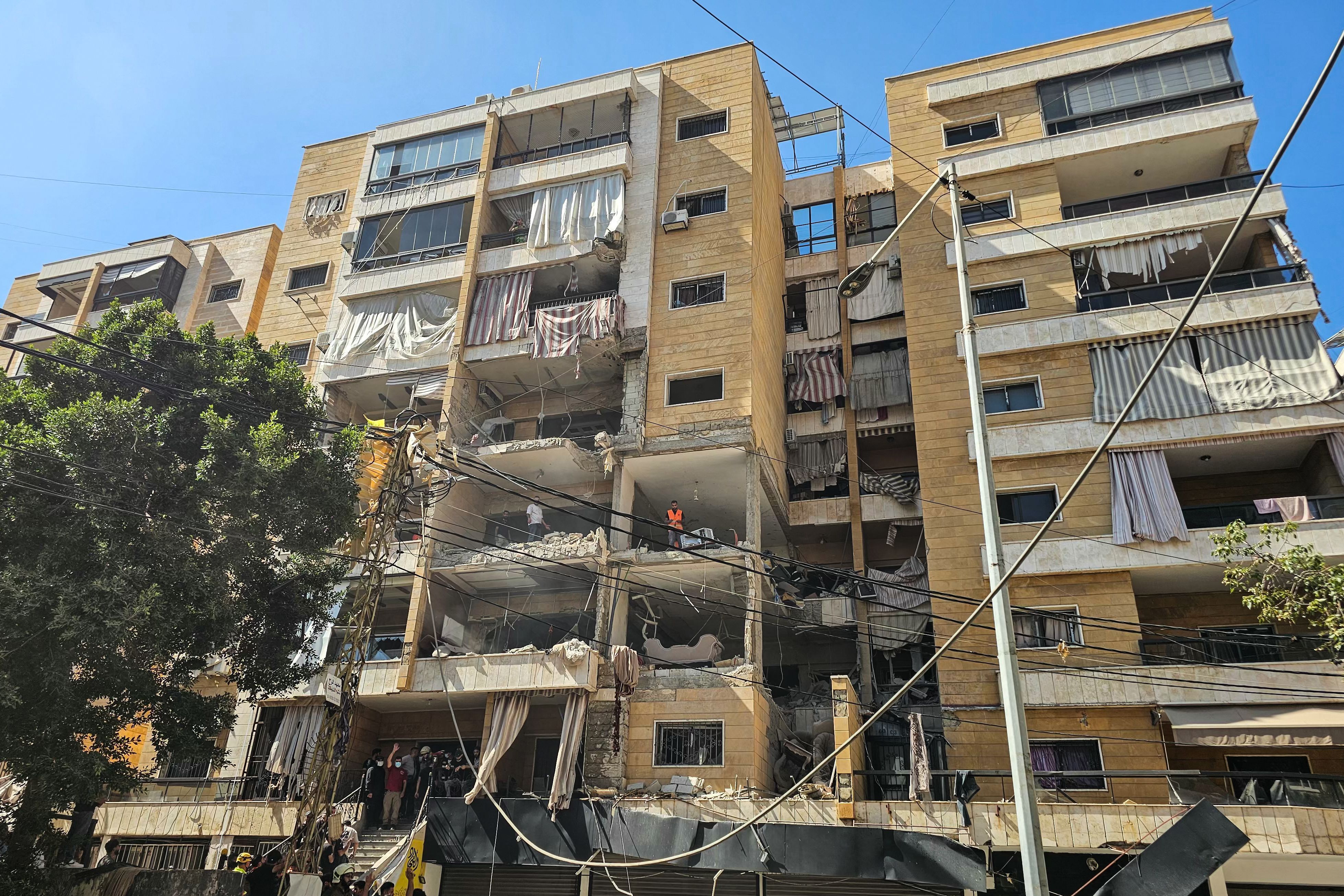 Israel ataca Beirute pela primeira vez desde o cessar-fogo em vigor