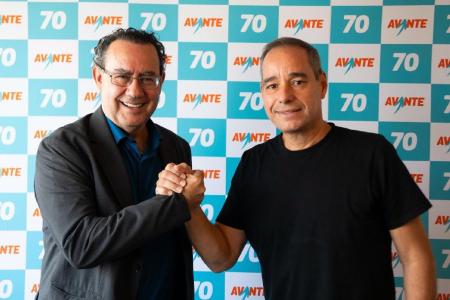 Augusto Cury, pré candidato á presidência em 2026, com Luis Tibé, presidente nacional do Avante • Avante/Divulgação