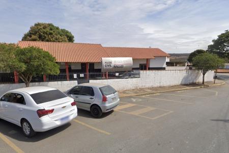 Mulher mata homem com facada no peito após ser agredida no interior de MG