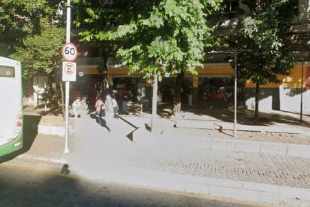 Fiscal de supermercado é esfaqueado no pescoço ao tentar impedir furto no Centro de BH