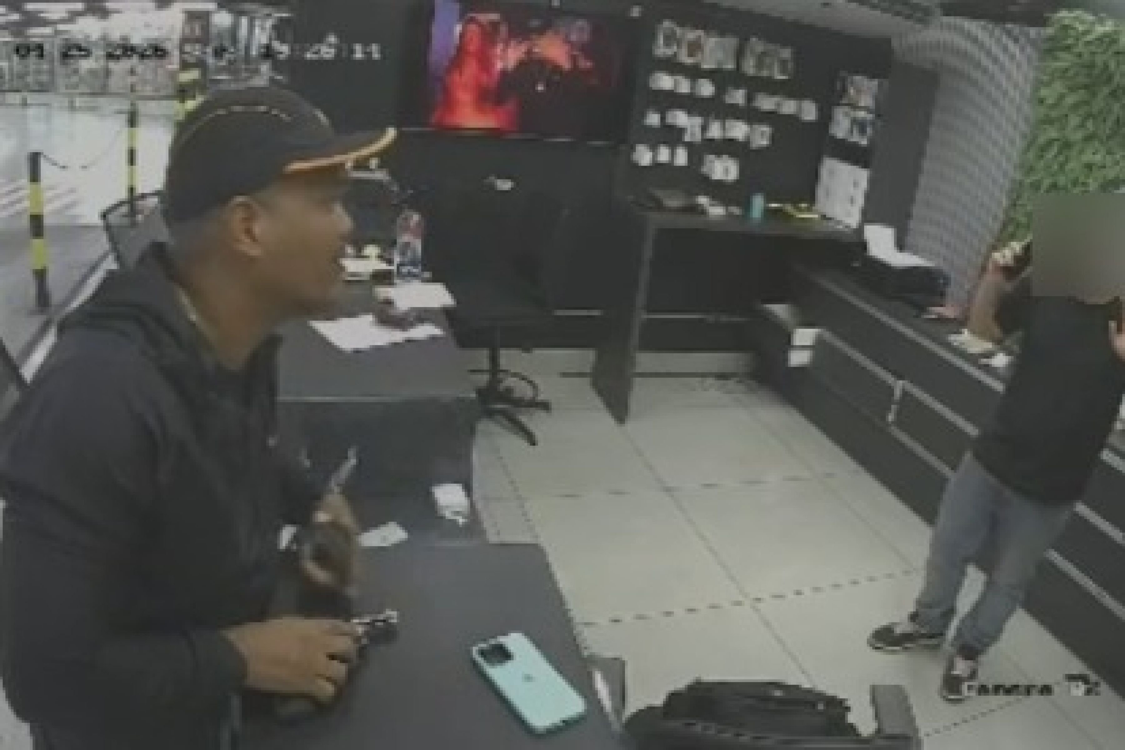 'Lacoste' é preso pela PM suspeito de roubar celulares em BH