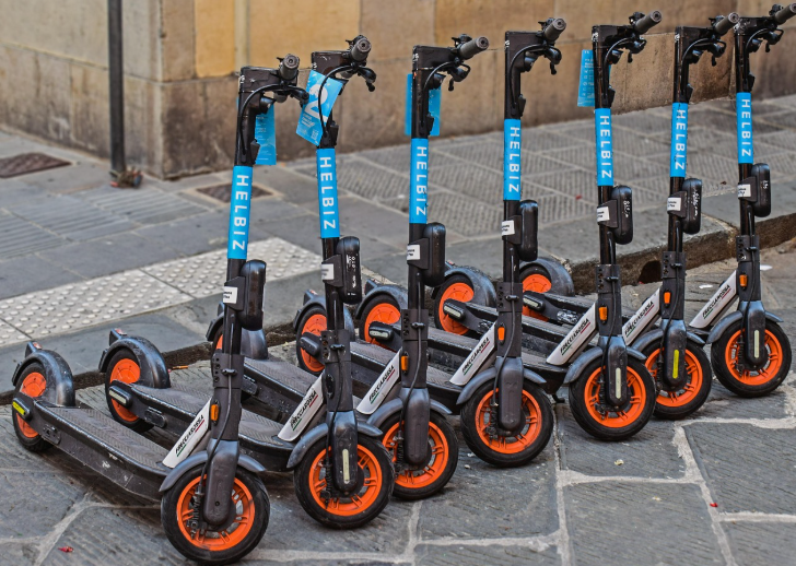 Câmara de São Lourenço aprova regras para bicicletas e patinetes elétricos