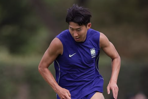 Son joga? Técnico da Coreia do Sul esboça time para estreia na Copa