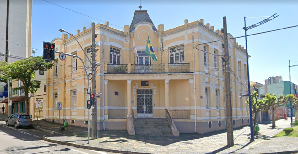 Poços de Caldas destaca portal de inclusão no Dia do Orgulho Autista