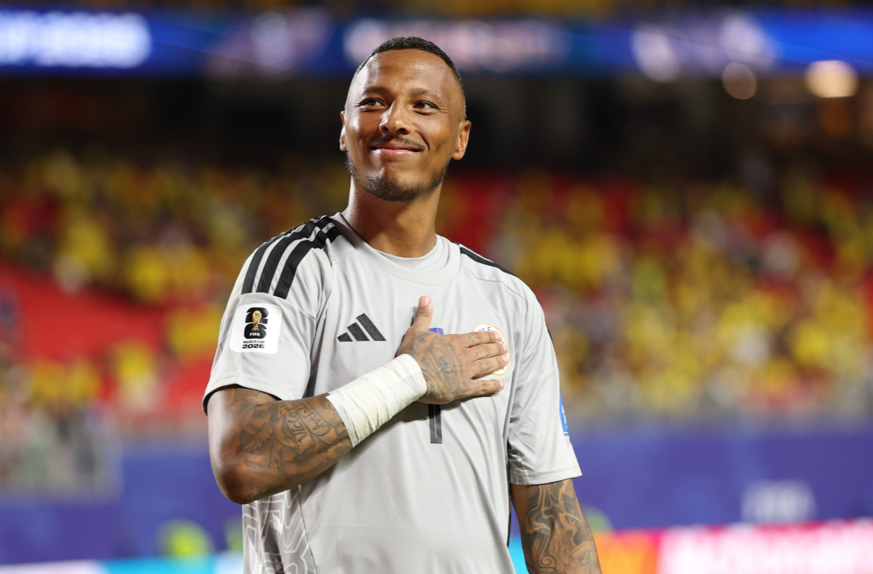 Herói de Curaçao, goleiro ganha um milhão de seguidores após brilhar na Copa