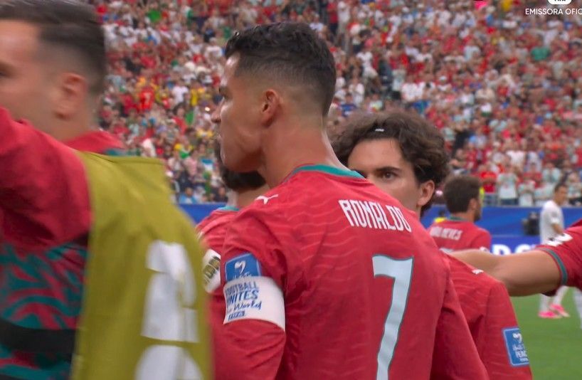 Cristiano Ronaldo bate marca inédita de gols em seis Copas do Mundo diferentes