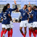 Ícone do futebol mundial se impressiona com goleada da França e avisa: 'É assustador'