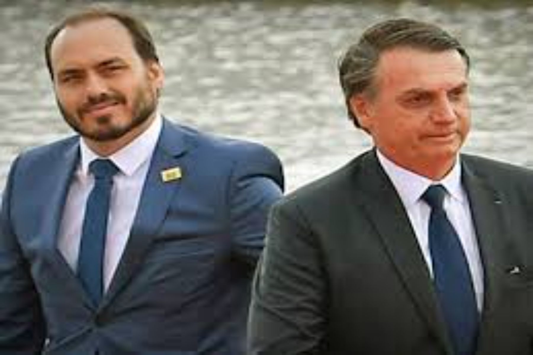Carlos Bolsonaro relata pedido de desculpa durante visita a Jair: 'A gente falhou'