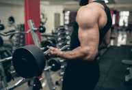 Qual é o exercício ideal para fortalecer e definir o bíceps pouco tempo?