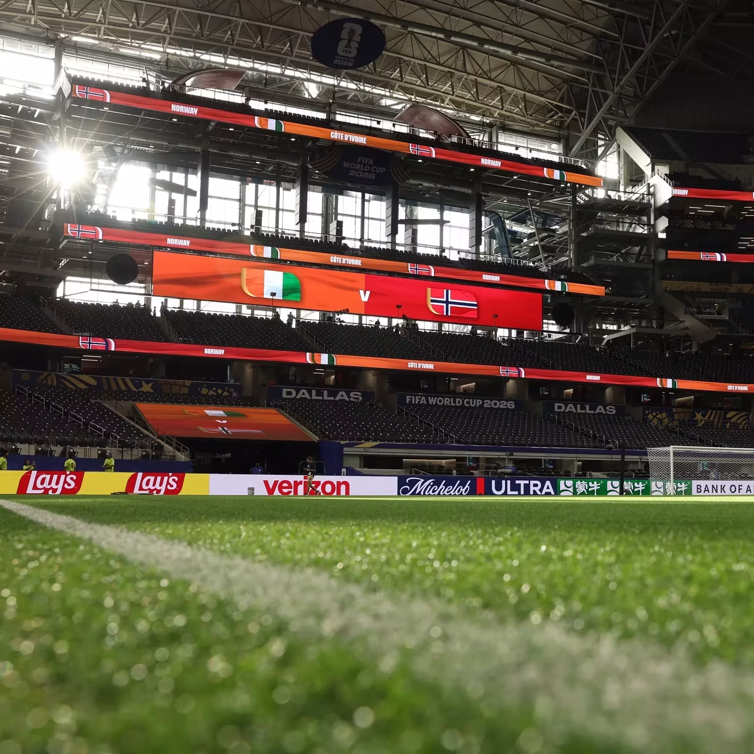 AT&T Stadium, palco de Costa do Marfim e Noruega