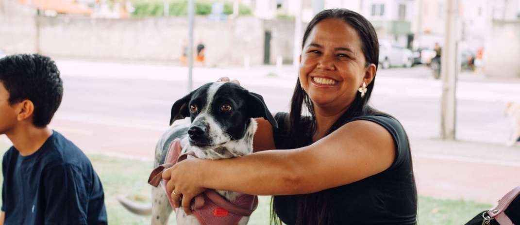 Atendimento veterinário gratuito leva saúde a pets em cidades do interior