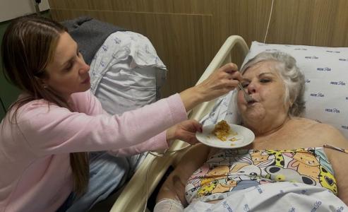 Ana Carolina e Vovó Naná