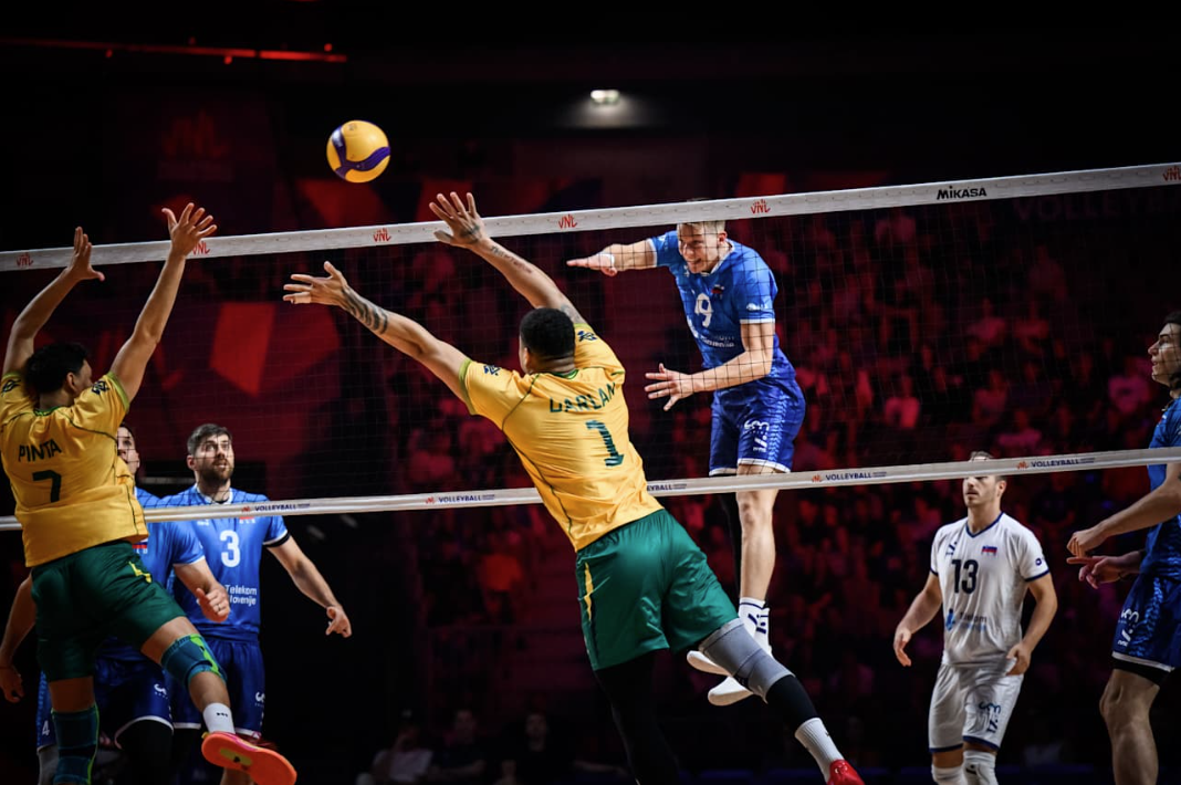 Brasil é dominado pela Eslovênia e sofre terceira derrota seguida na VNL