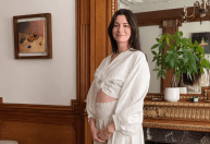 Anne Hathaway anuncia gravidez do terceiro filho aos 43 anos