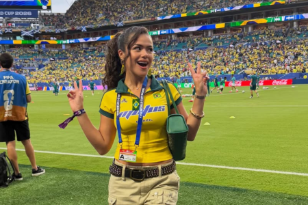 Maisa marca a presença em jogo da Seleção Brasileira