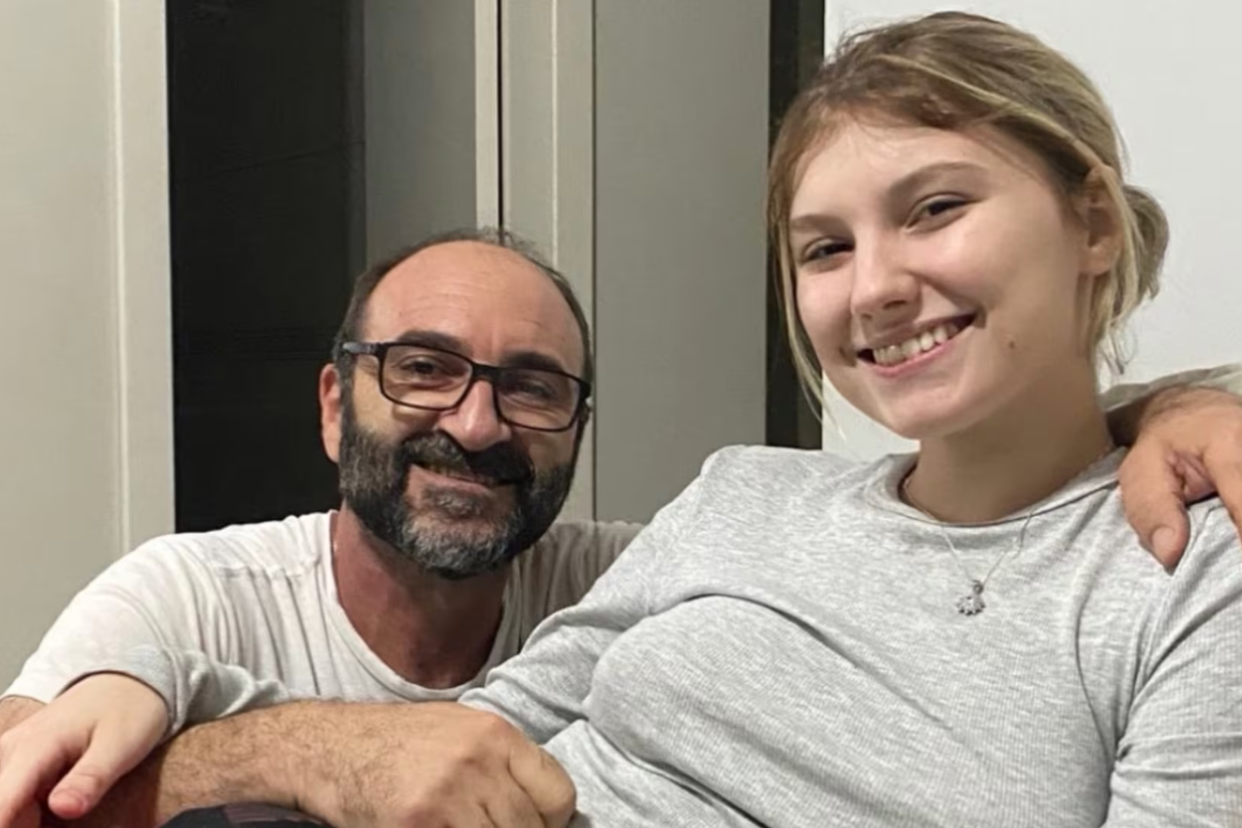 Pai de Isabel Veloso fala pela primeira vez sobre casamento de ex-genro