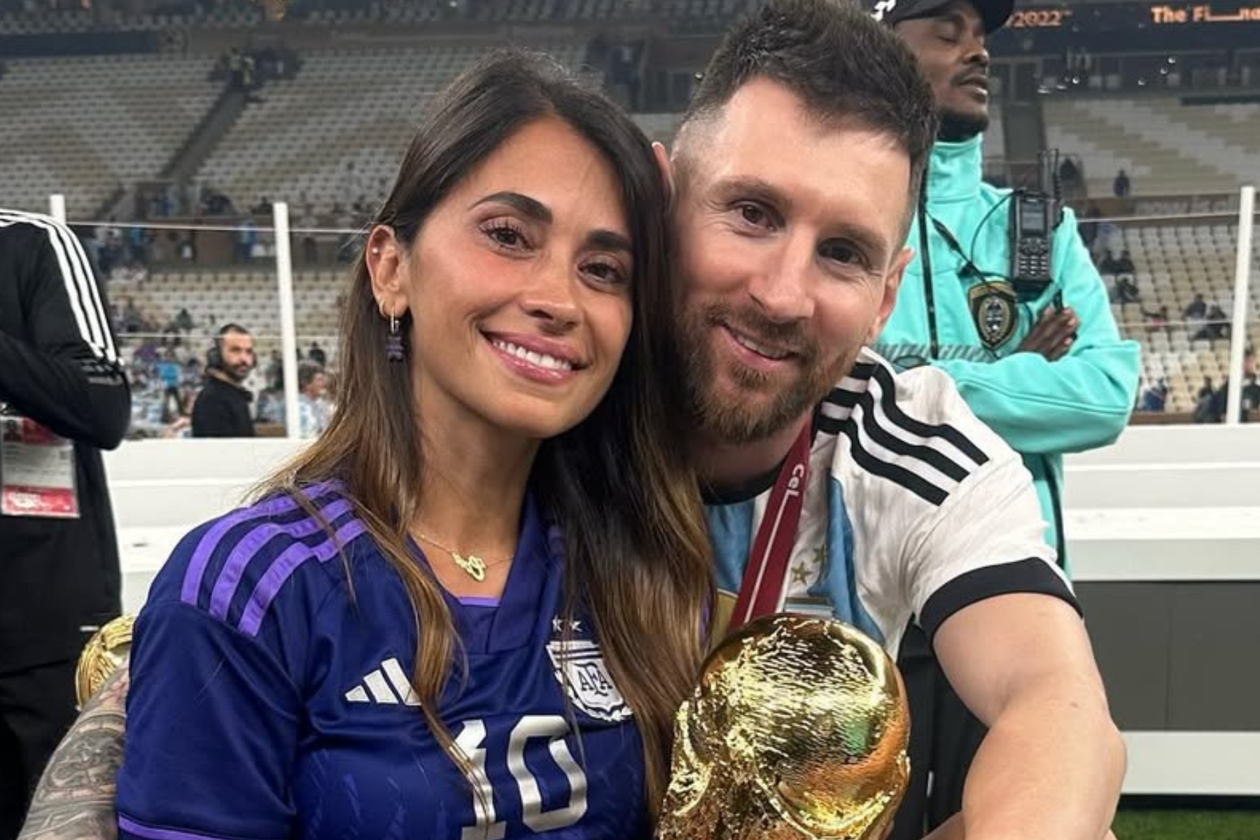 Esposa de Messi faz declaração especial e comemora aniversário do jogador