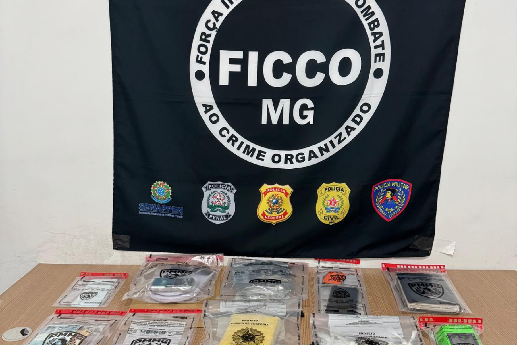 'Vetor II': operação desmantela laboratório de refino de drogas em Barbacena