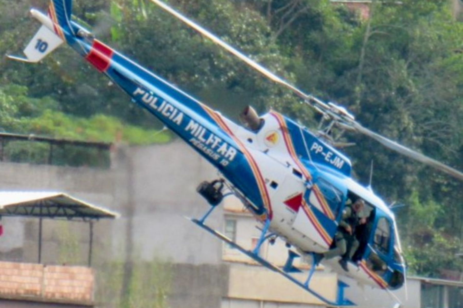 Quatro são presos em operação conjunta em Santos Dumont (MG)