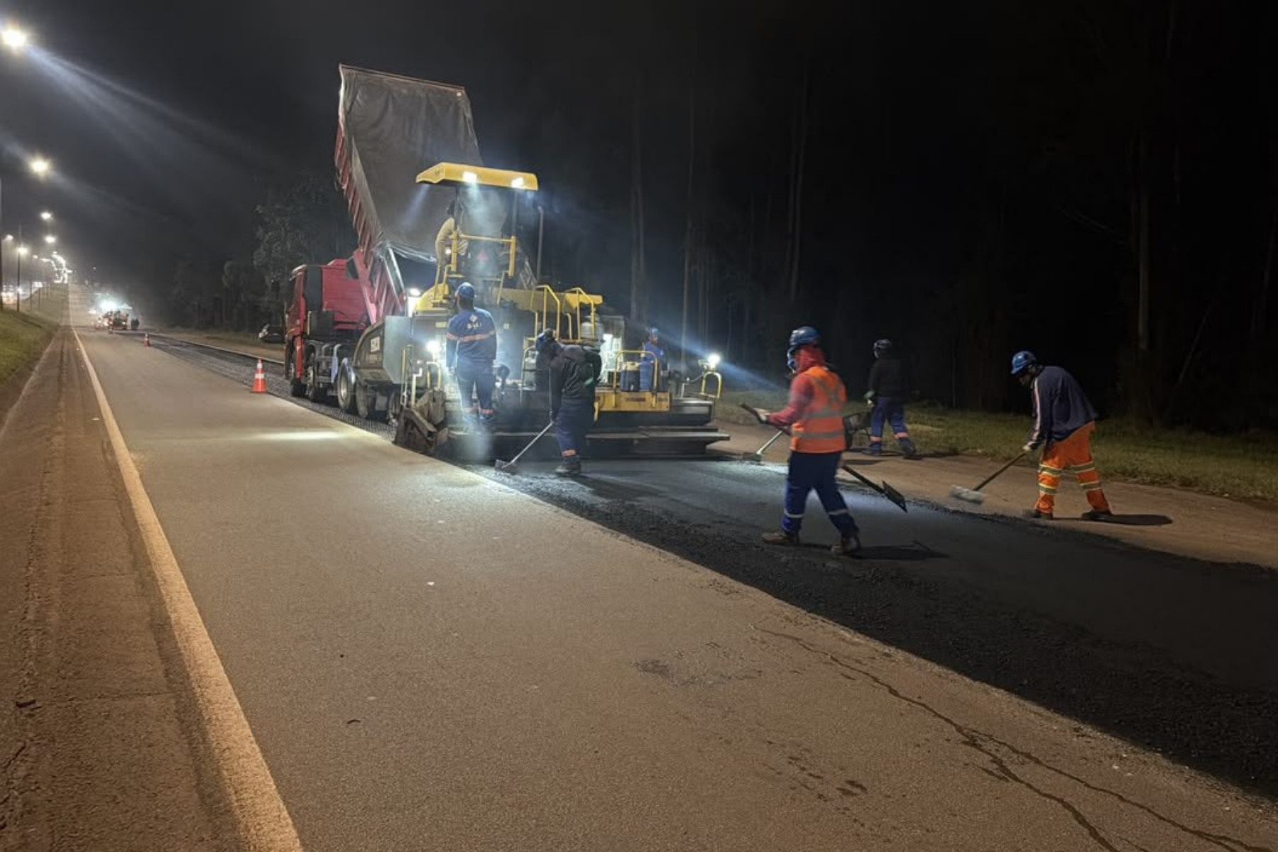 Obras na BR-040 entre Juiz de Fora e BH seguem durante a semana
