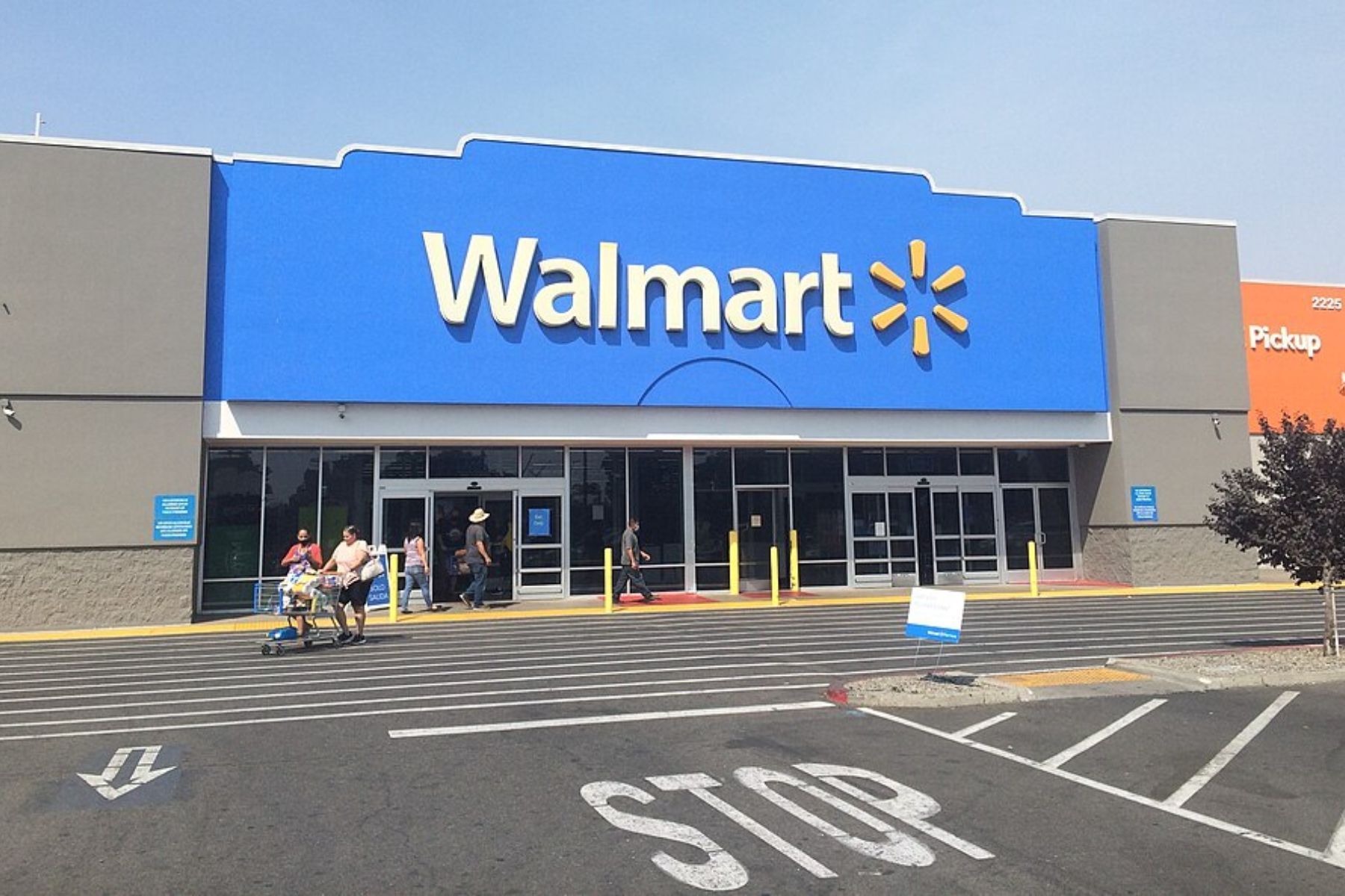 Walmart troca carrinhos de compras e confirma a remodelação de 650 lojas