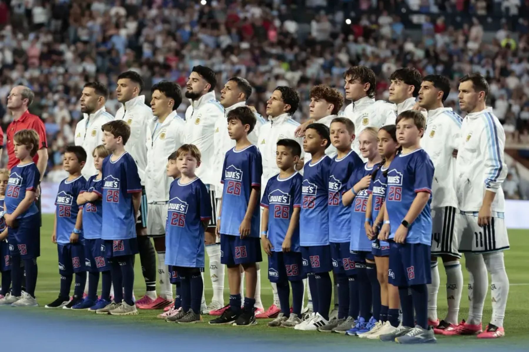 Argentina 'repete' história de 1998 com filhos de ex-jogadores em amistoso pré-Copa