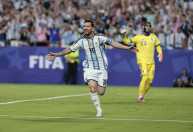 Narrador brasileiro se declara a Messi após atuação histórica na Copa do Mundo