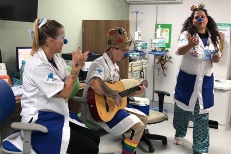 Projeto desembarca na cidade para uma série de ações humanizadas em três grandes instituições de saúde da capital mineira