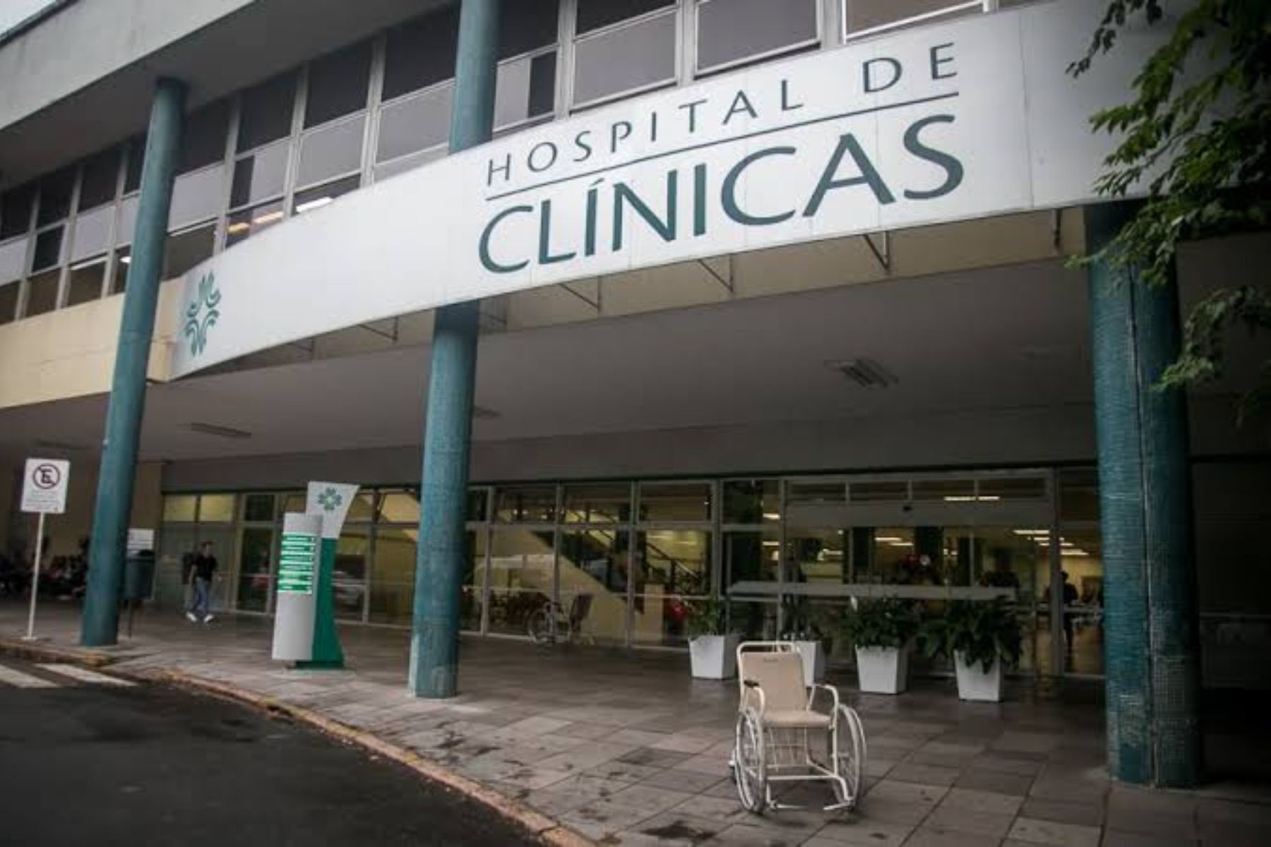 Surto de bactéria em UTI neonatal fecha centro obstétrico de hospital no RS