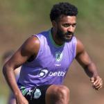 Lateral do América fica fora de jogo pela Série B e será mais um a deixar o clube