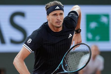 Alexander Zverev, em ação em Roland Garros