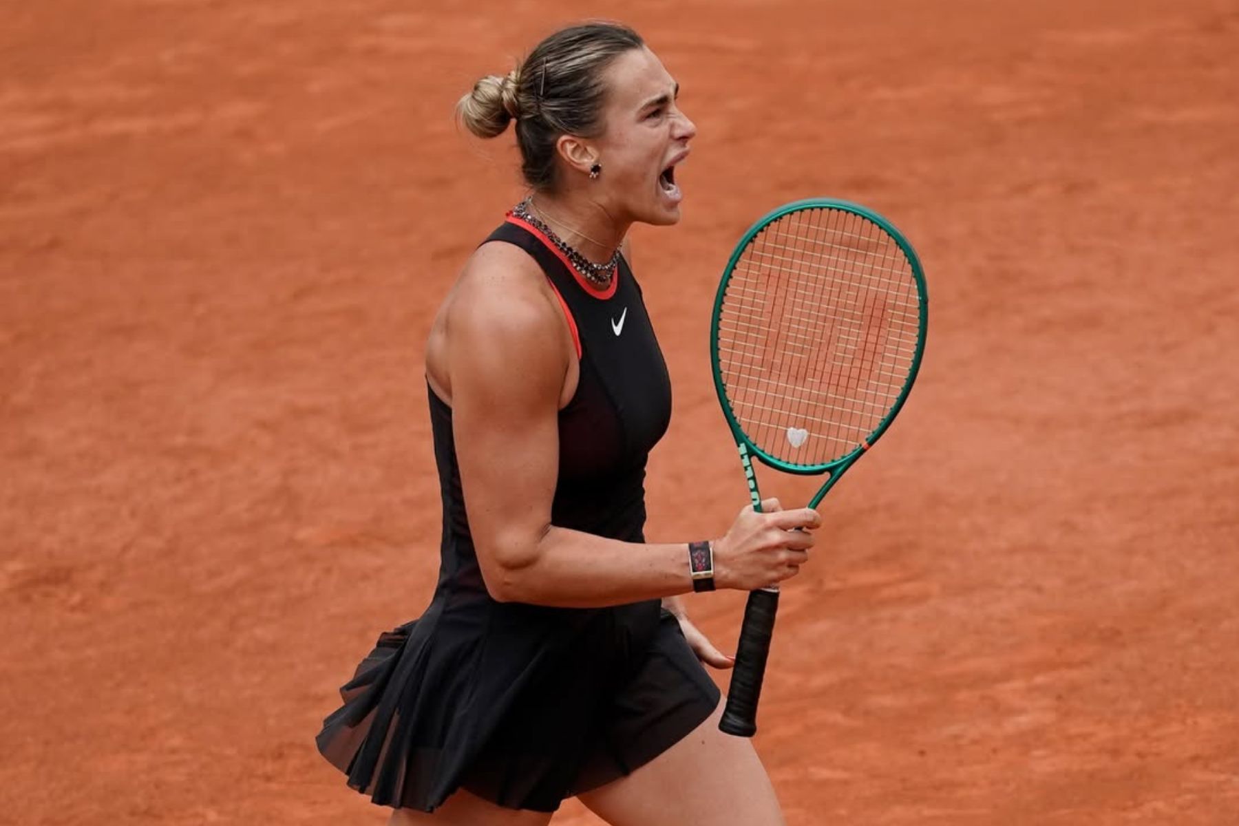 Aryna Sabalenka alcança marca expressiva e entra em top 10 da história do tênis
