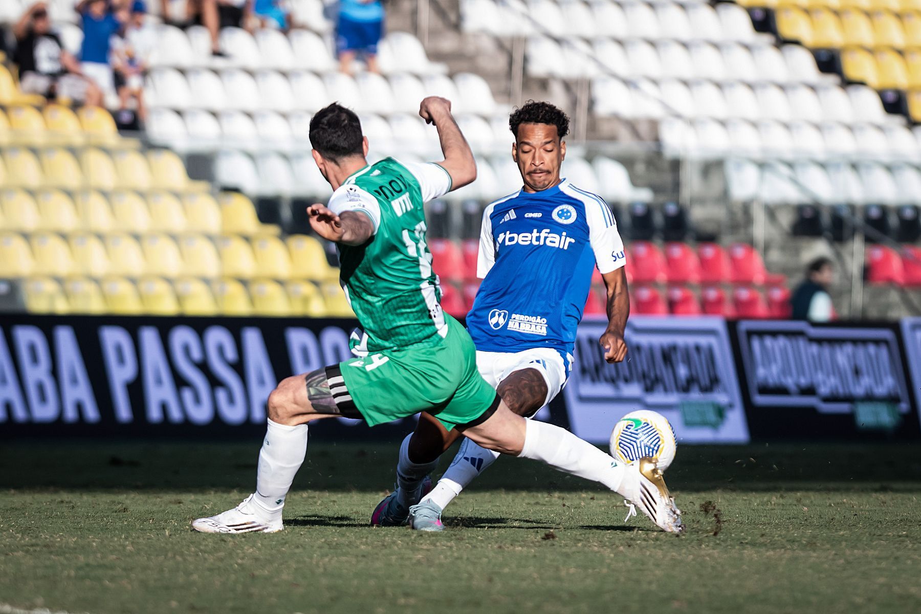 Cruzeiro estuda realizar amistosos fora de MG durante a Copa; saiba detalhes