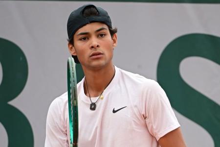 Luís Guto Miguel em ação em Roland Garros