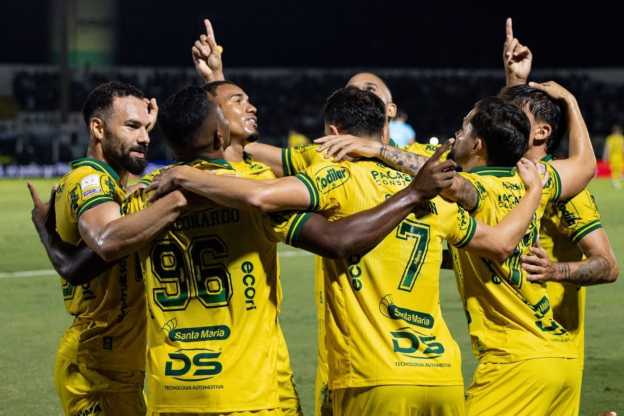 Conmebol toma decisão sobre local de jogo do Mirassol nas oitavas da Libertadores