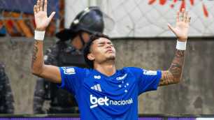 Cruzeiro abre conversas para renovar com Kaique Kenji, alvo de sondagens da Europa