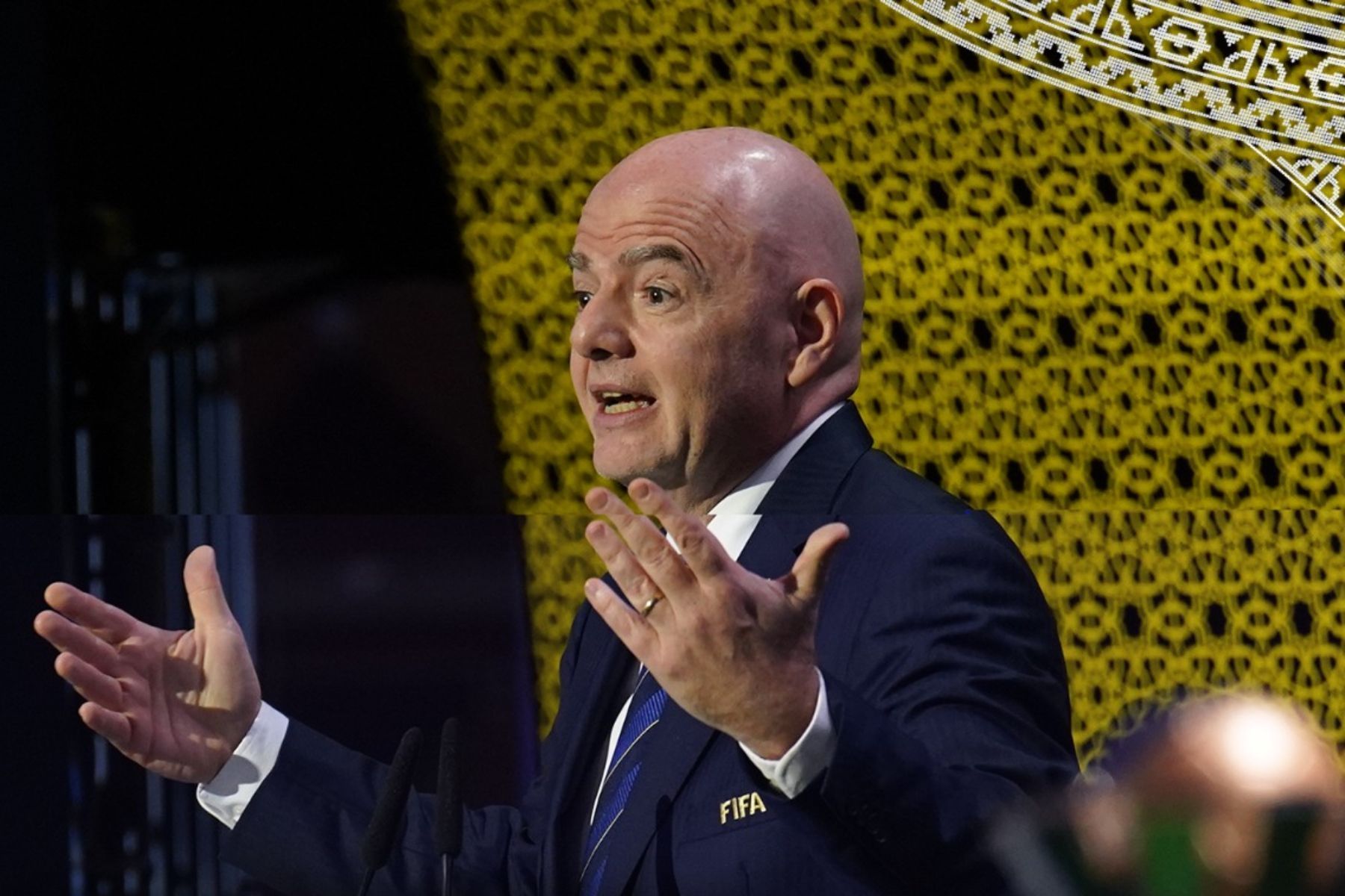 Infantino quebra o silêncio sobre árbitro barrado da Copa: 'Não somos os reis do mundo'