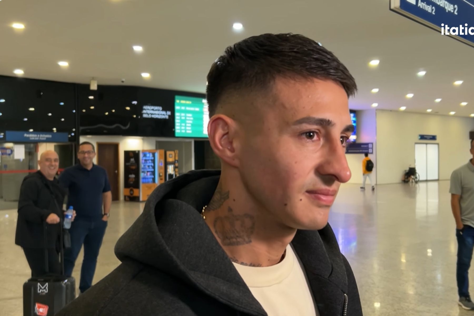 Novo reforço, Rojas não poupa elogios a ídolo do Cruzeiro: 'Melhor de todos'