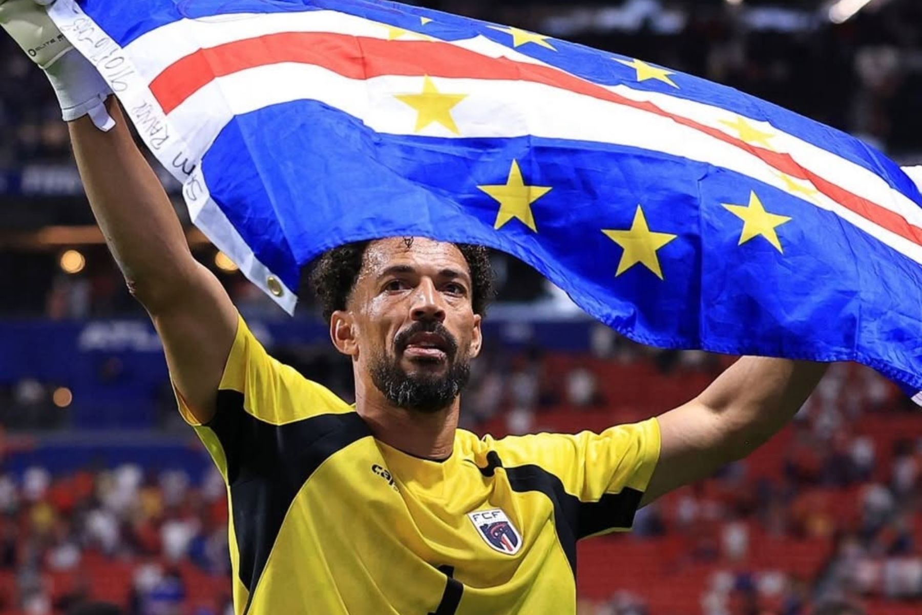 Herói de Cabo Verde, Vozinha comenta chances de atuar no futebol brasileiro