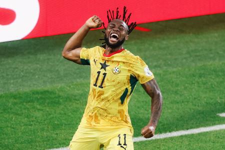 Antoine Semenyo comemora gol sobre Panamá