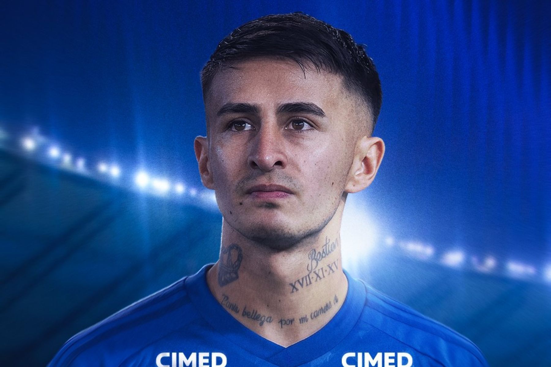 Cruzeiro anuncia contratação de Gabriel Rojas, primeiro reforço da janela