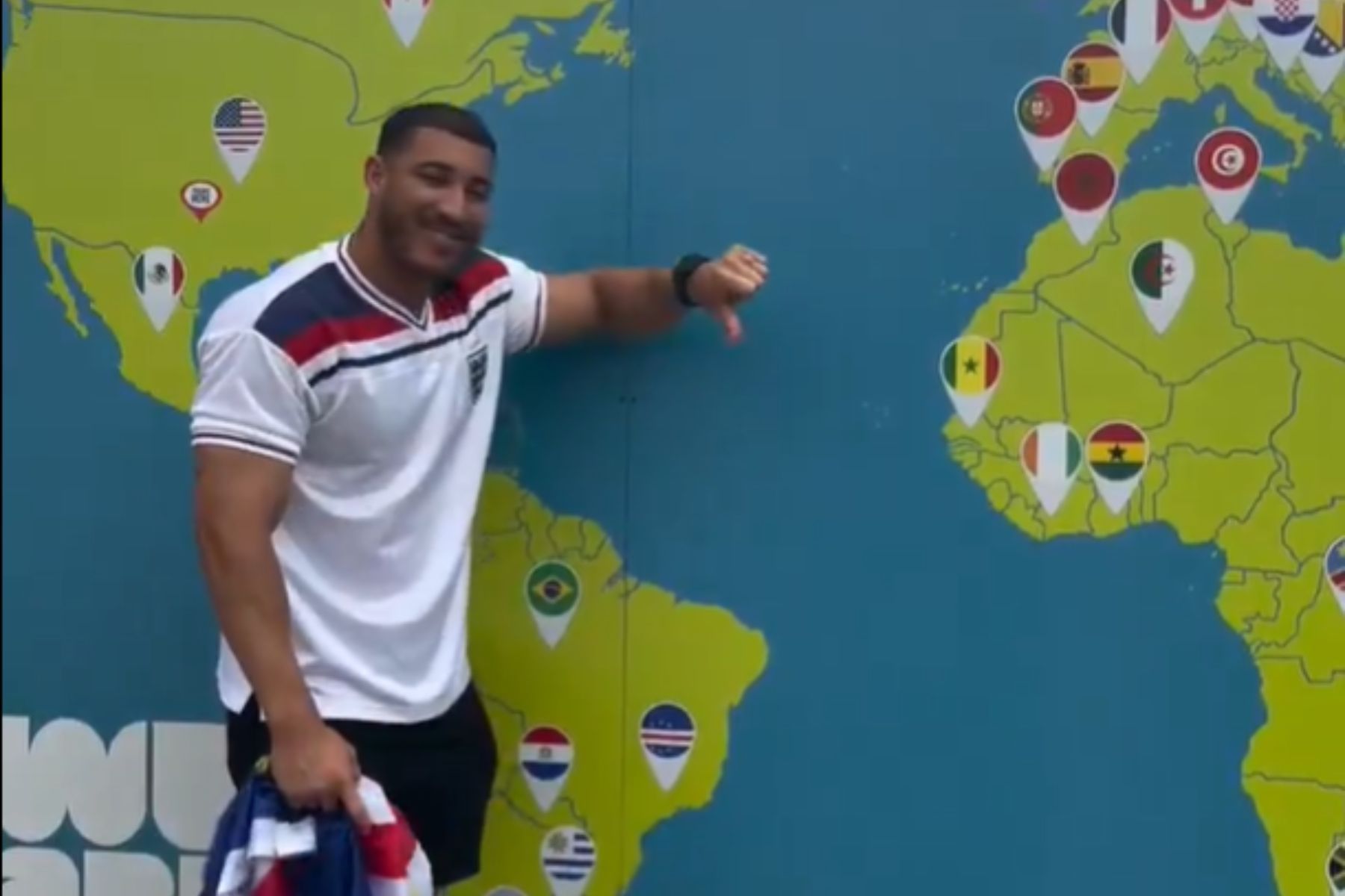 Painel em Fan Fest nos EUA confunde Cabo Verde com cidade mineira e gera revolta