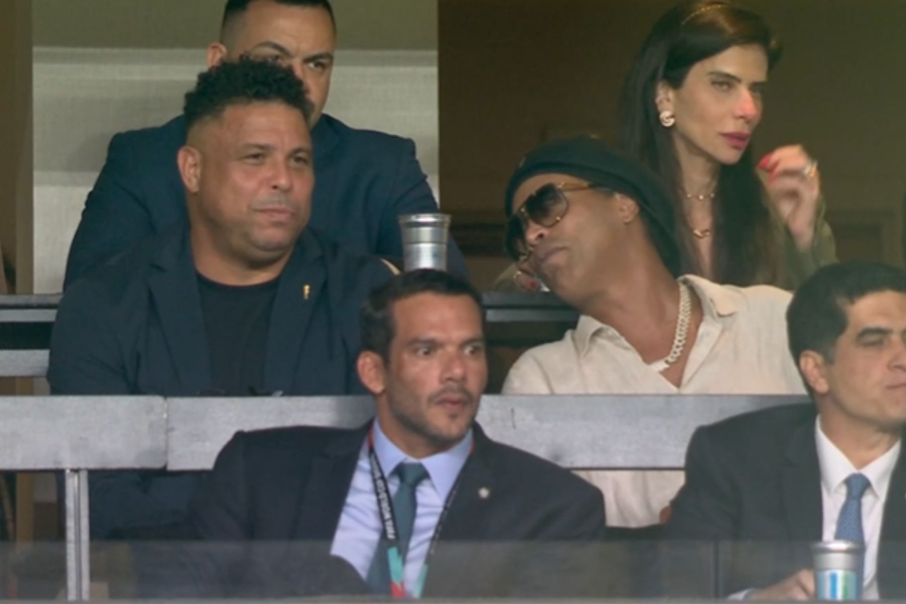 Copa do Mundo: Ronaldo, Ronaldinho Gaúcho e Kaká acompanham Brasil x Haiti juntos