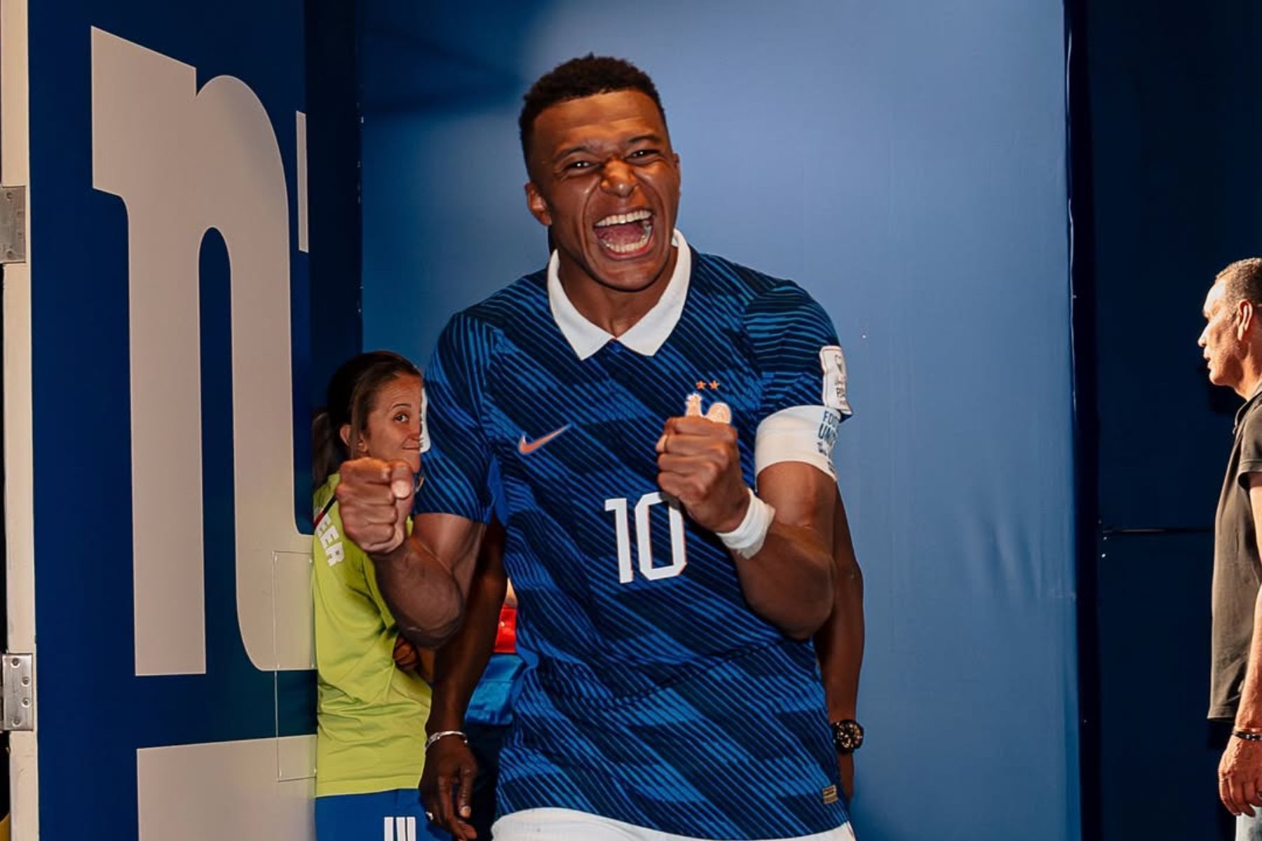 França enfrenta Iraque por classificação à próxima fase da Copa do Mundo