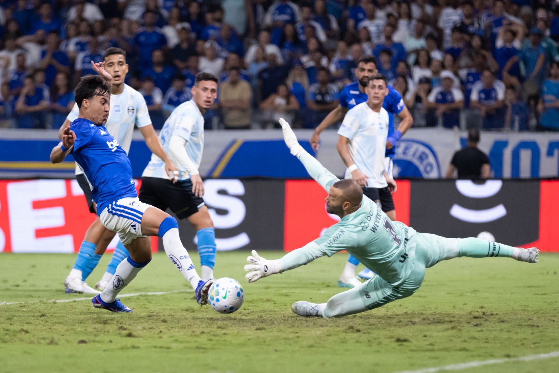Cruzeiro x Grêmio: organizador define data e local de amistoso